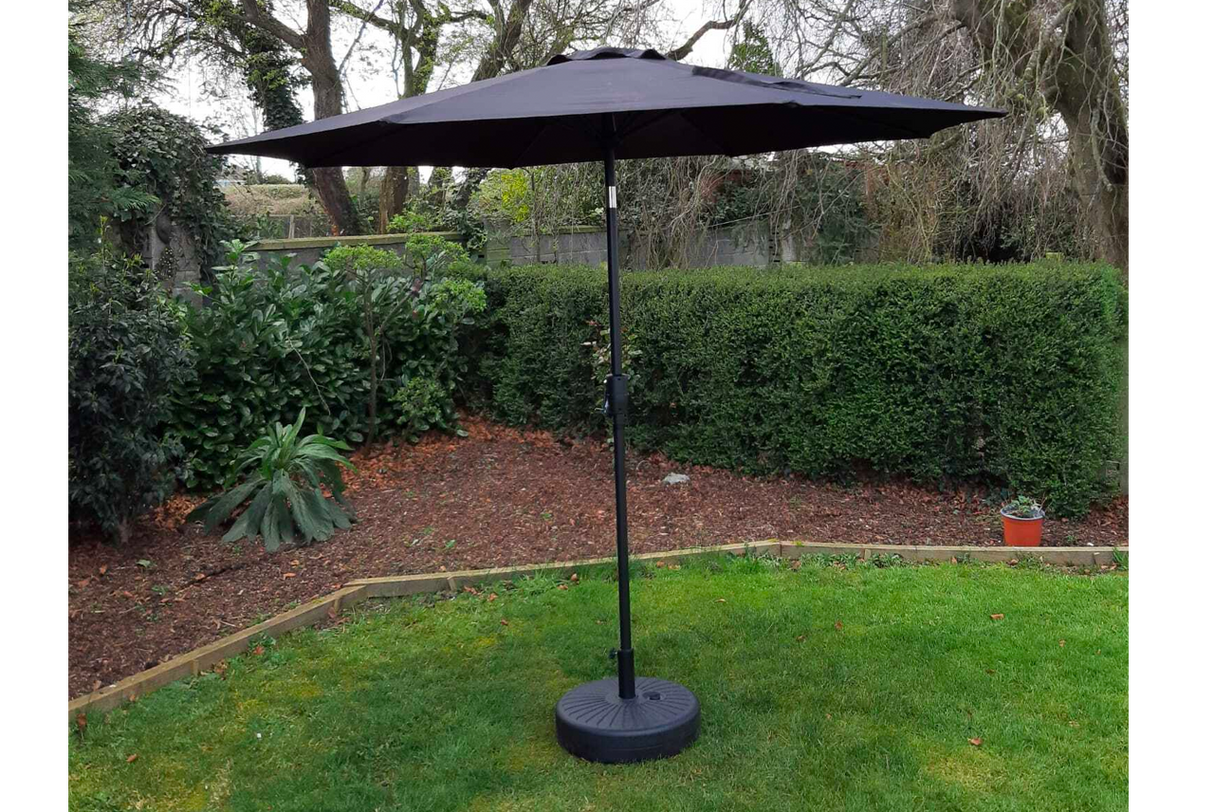 2.7m Aluminium Parasol with Tilt & Crank in Black
