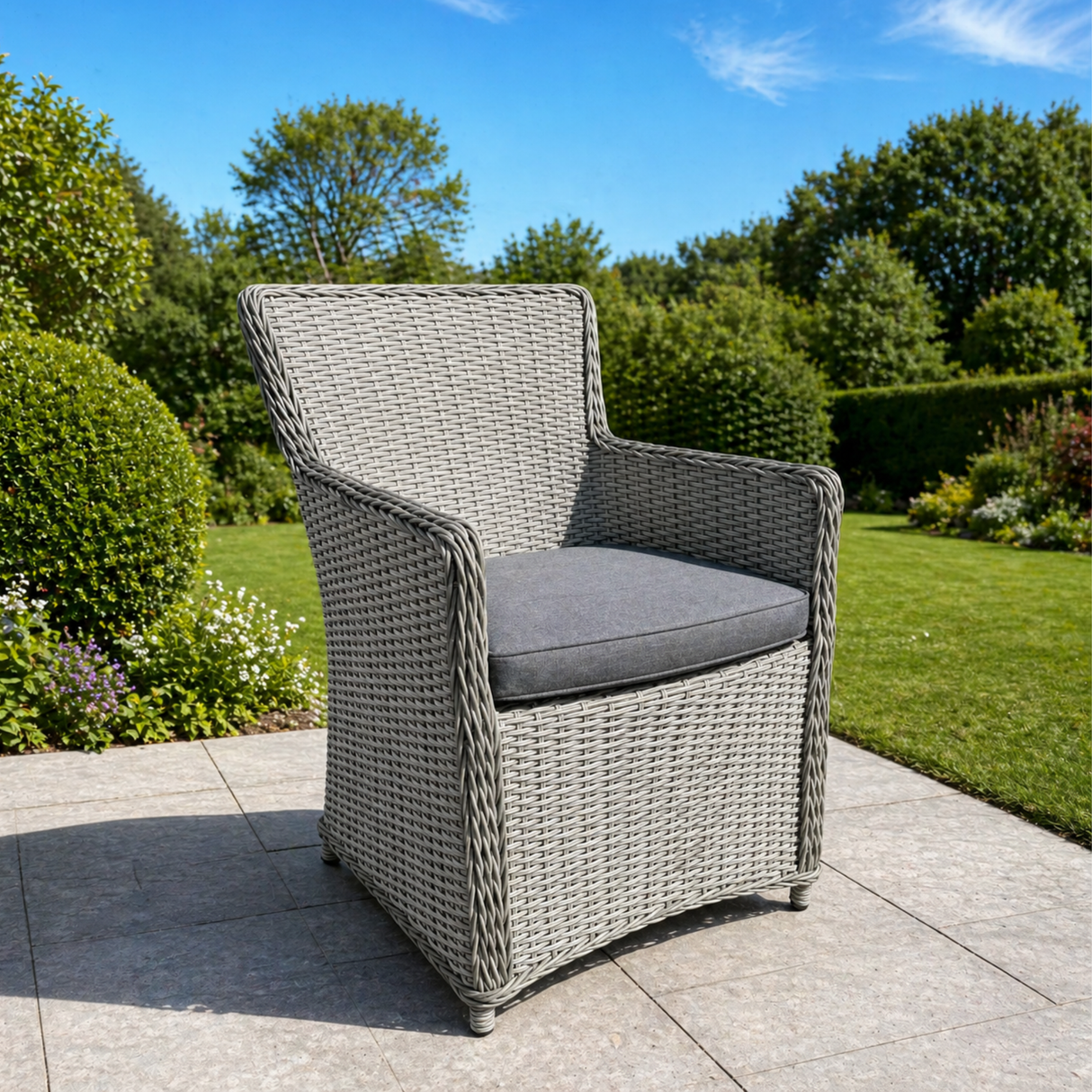 Dublin Deluxe 6 Seat Round Dining Set