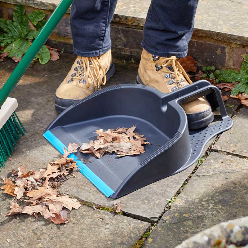 Useful Yard Step-on Dustpan