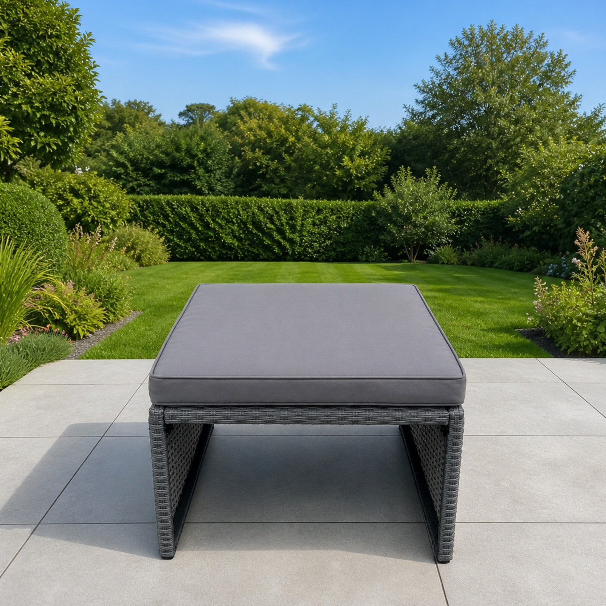 Zen 4 Piece Two Function Outdoor Rattan Sofa & Dining Set