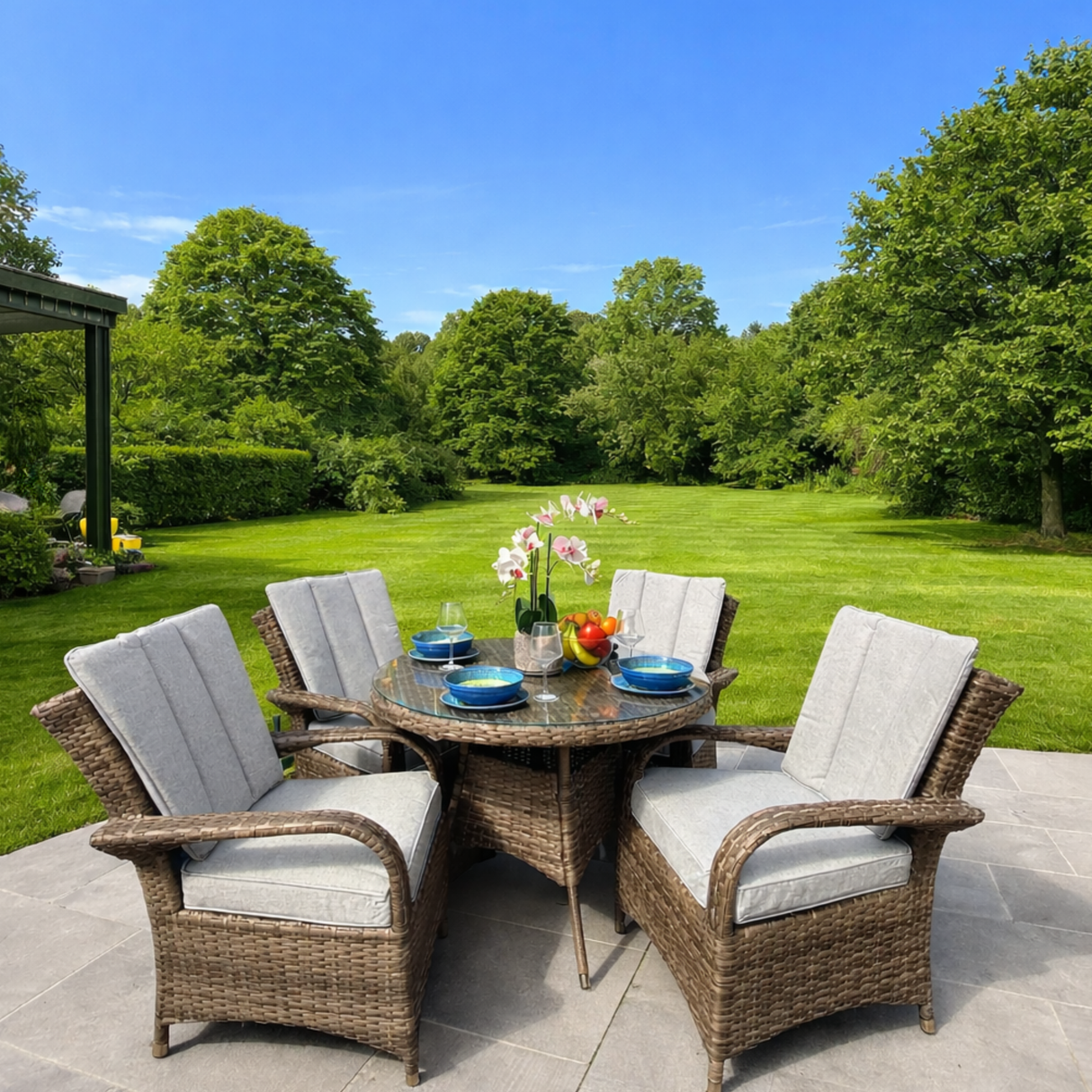 Milan 4 Seat Outdoor Dining Set