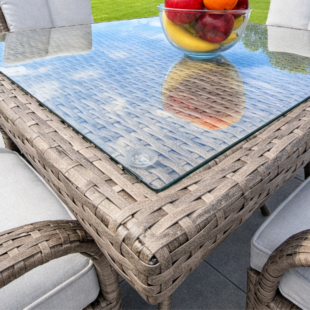 Monaco 4 Seat Outdoor Dining Set