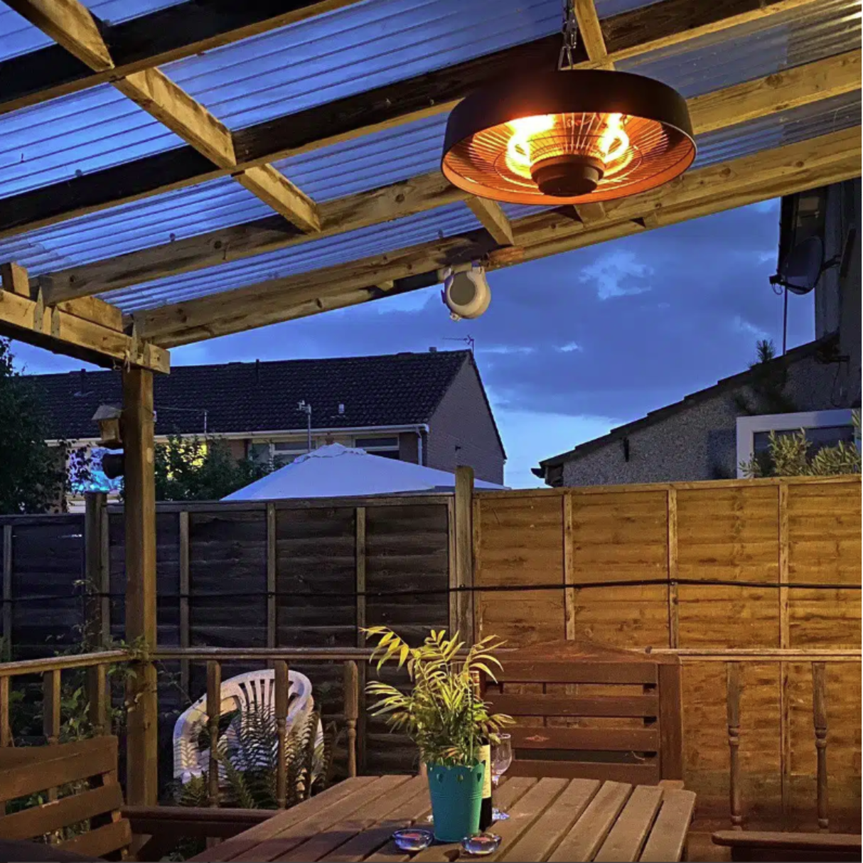 Sahara Hanging Electric Heater 2000W