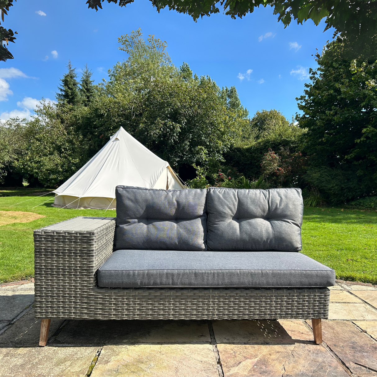 Charleston Deluxe Corner Sofa Set