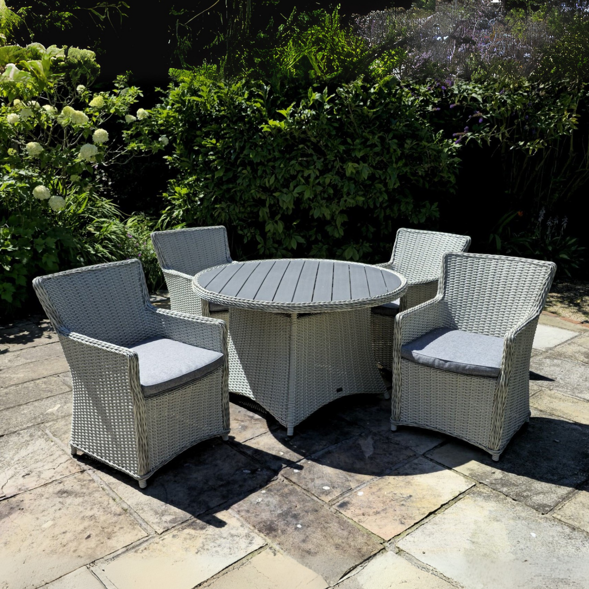 Dublin Deluxe 4 Seat Round Dining Set