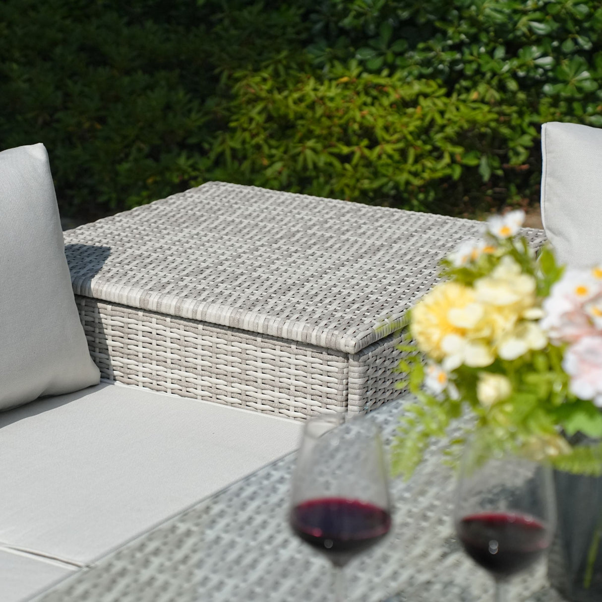 8 Seater Outdoor rattan Sofa Set With Side Table