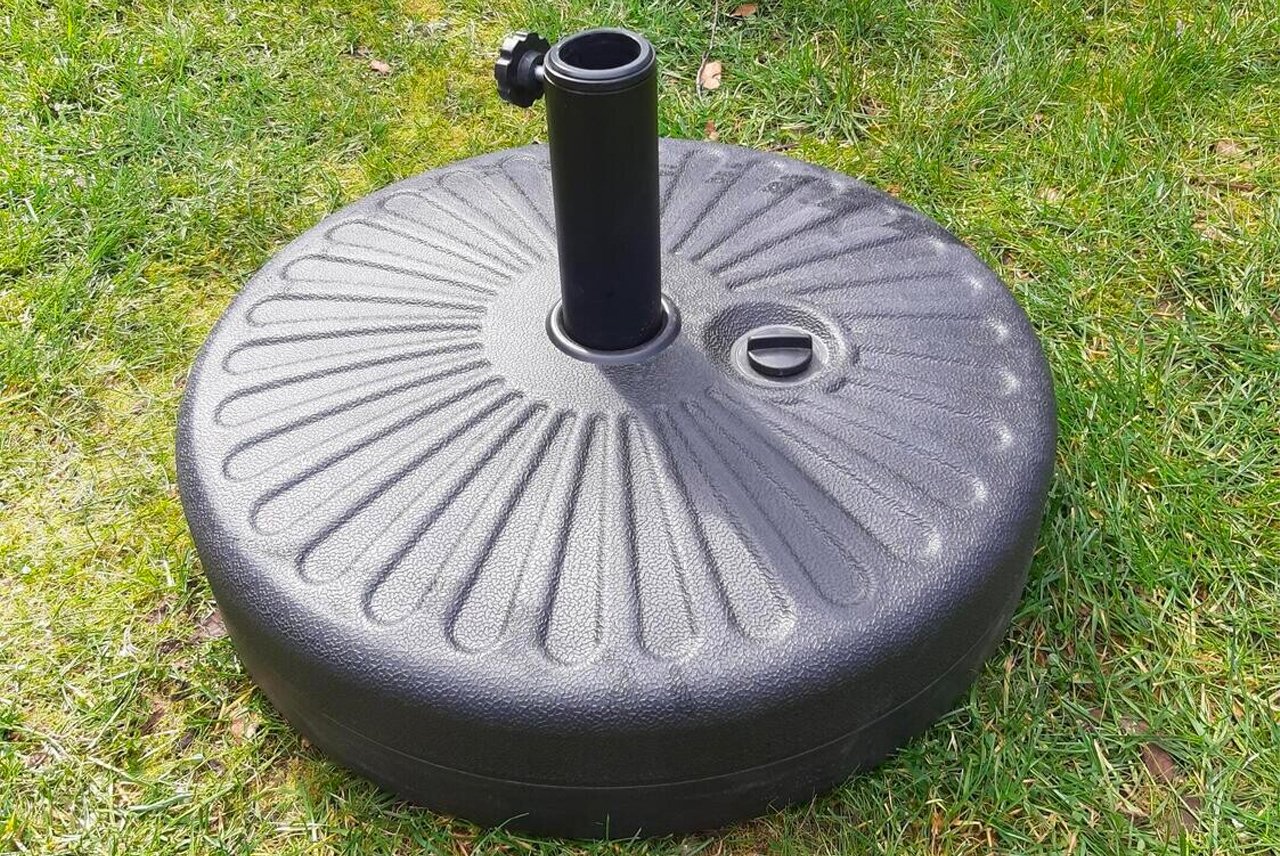 Parasol Base for 2.7M Aluminium Tilt & Crank Parasols