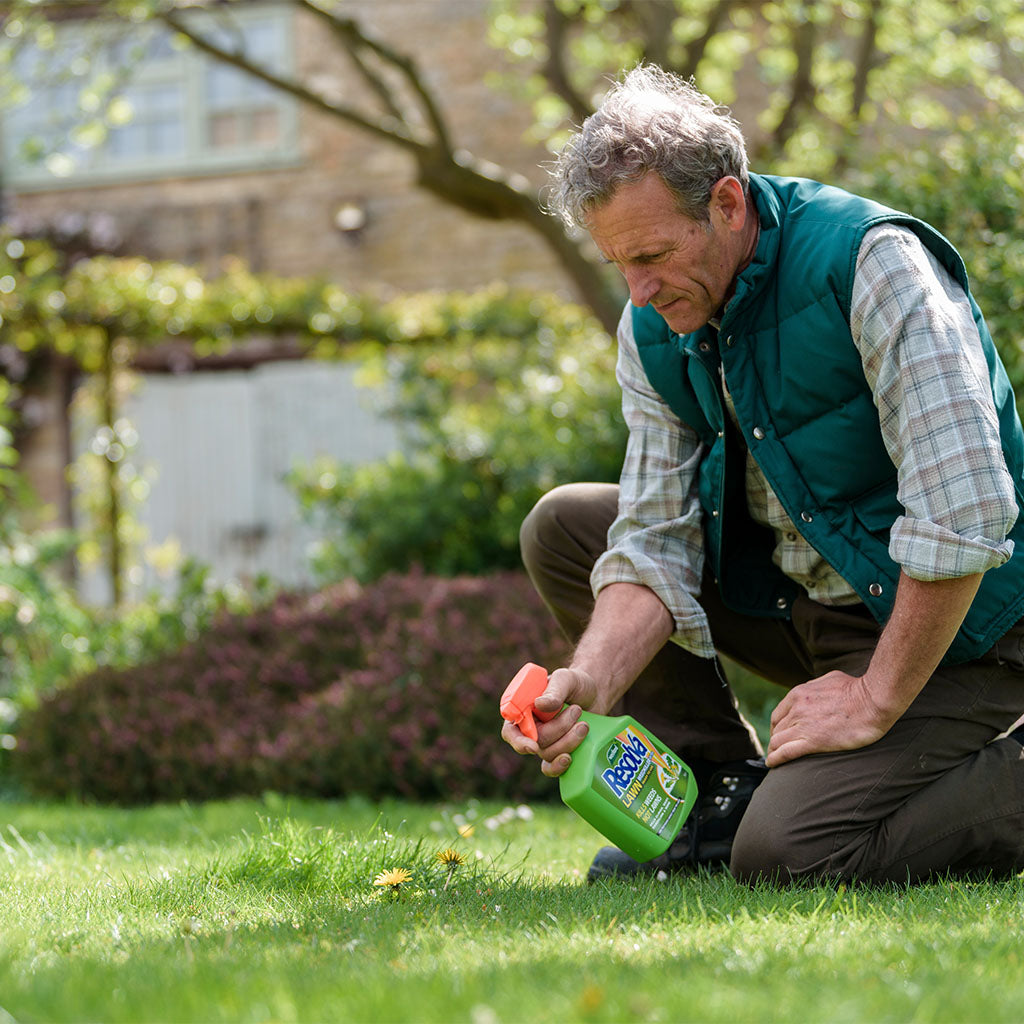 Resolva Lawn Weedkiller Extra 1 Litre
