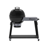 Black barbecue grill with 'Sahara' branding on a white background