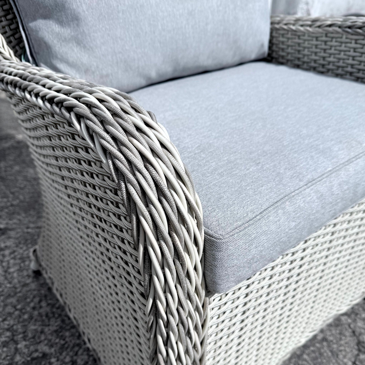 Rattan Delano Deluxe Outdoor Dining Set