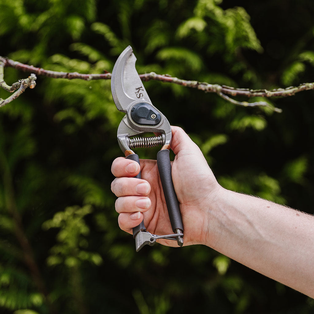 Kent & Stowe Traditional All Purpose Secateurs