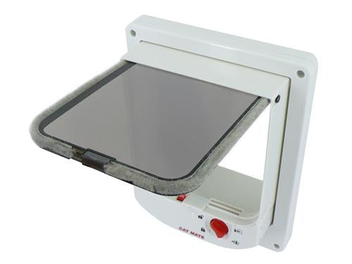 Petmate Electromagnetic Cat Flap White