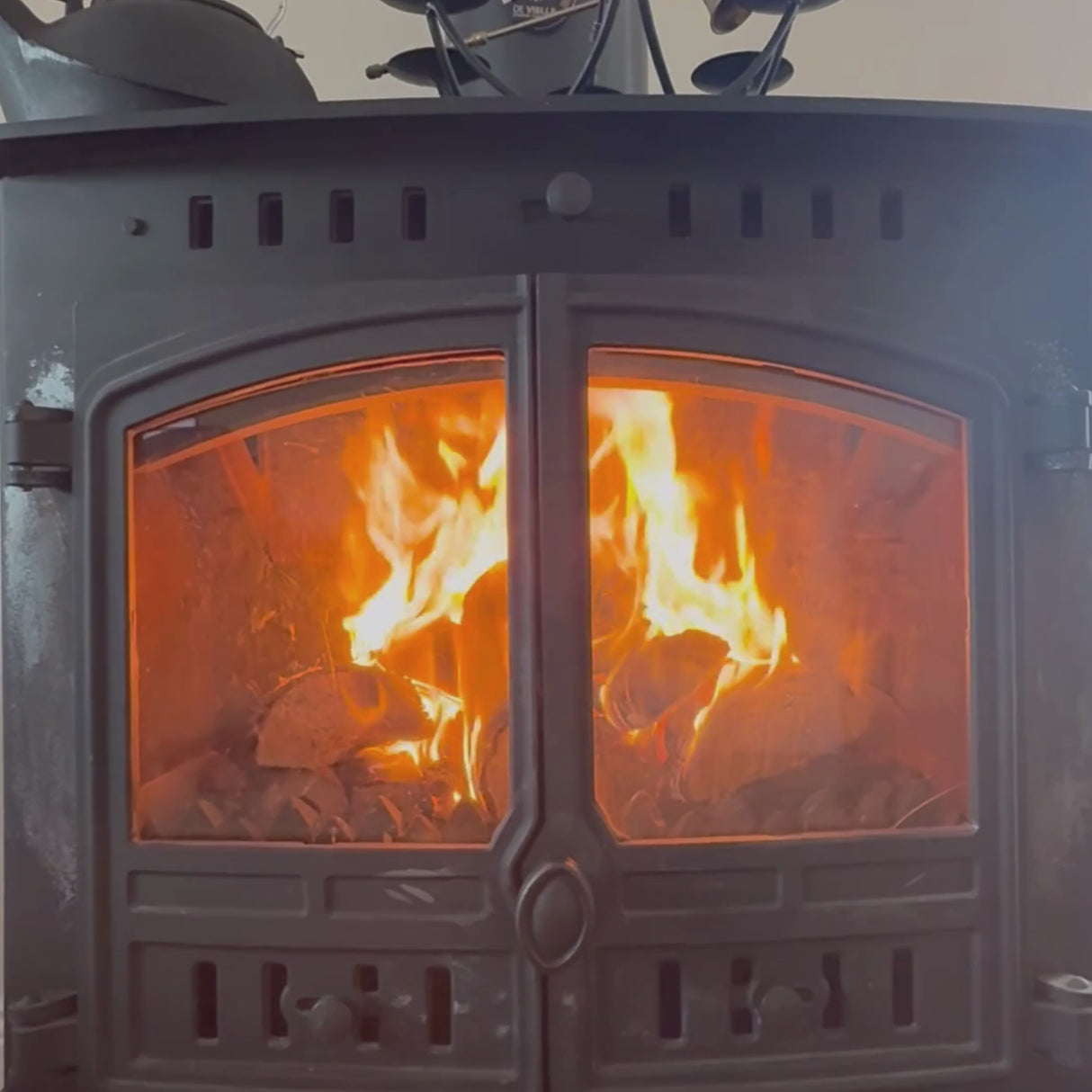 Lovely Logs Kiln Dried Birch Firewood 25L - 56 Bags