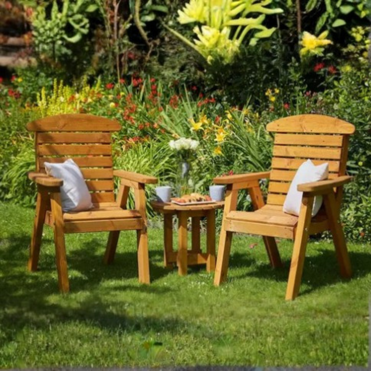 Tom Chambers Hetton Companion Set with Coffee Table