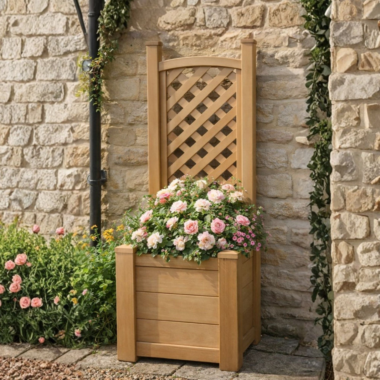 Winawood Square Planter with Trellis - New Teak